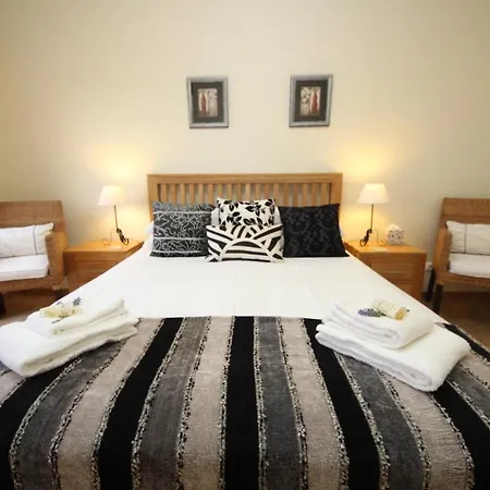 Acacias, Spacious With Sea View 아파트 *