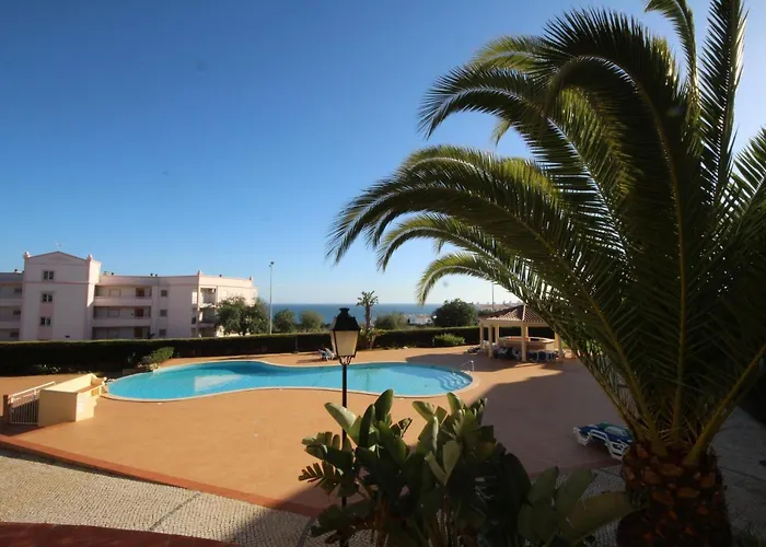 Acácias, Spacious With Sea View Luz