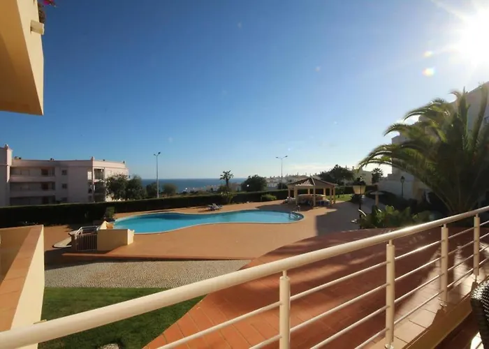 Appartamento Acácias, Spacious With Sea View Luz