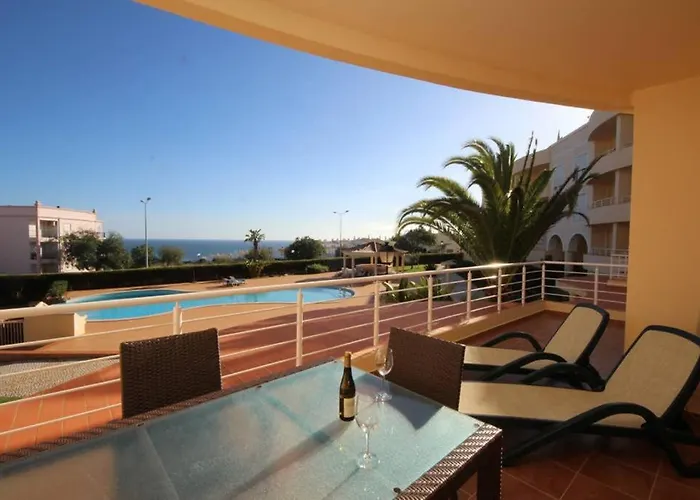 Acácias, Spacious With Sea View