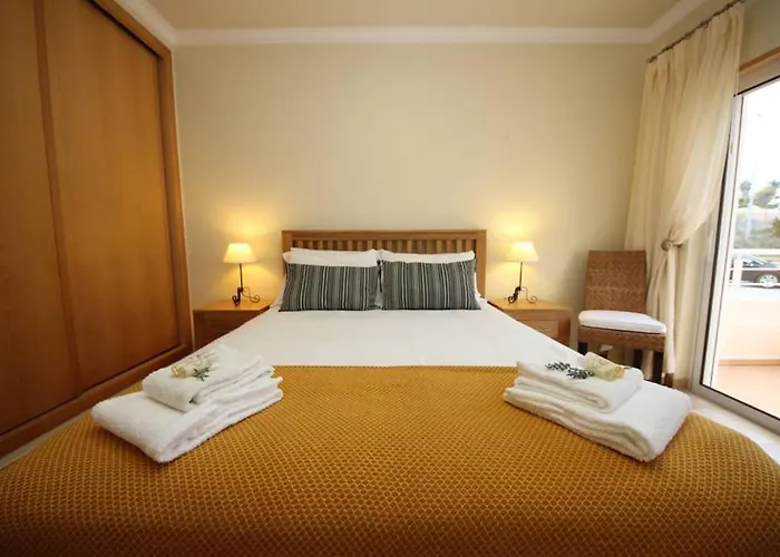 Appartamento Acácias, Spacious With Sea View Luz