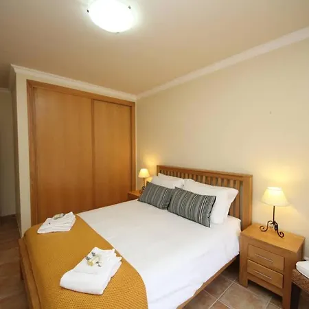 Acacias, Spacious With Sea View Appartement *