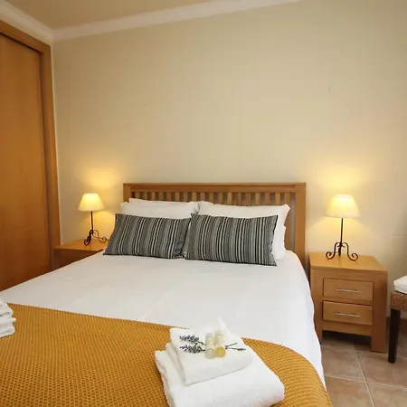 Acácias, Spacious With Sea View