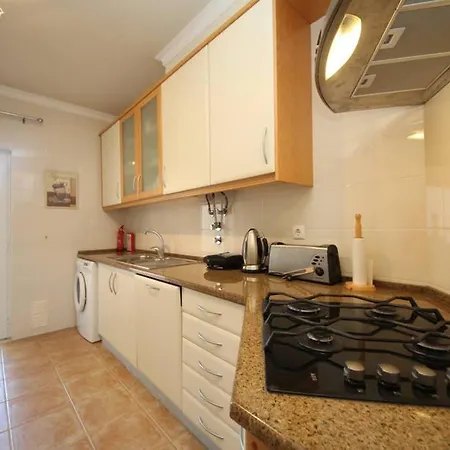 Acacias, Spacious With Sea View Appartement