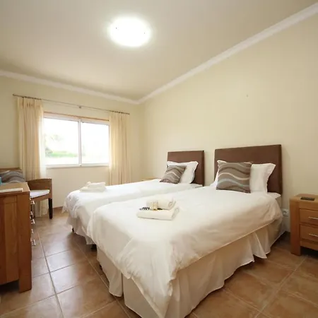 Appartement Acacias, Spacious With Sea View