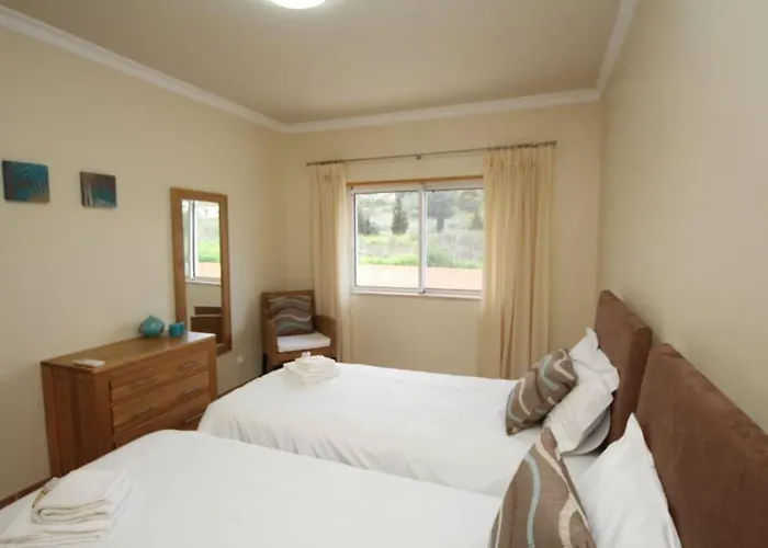 Acacias, Spacious With Sea View