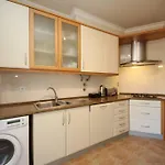 Apartman Acacias, Spacious With Sea View *